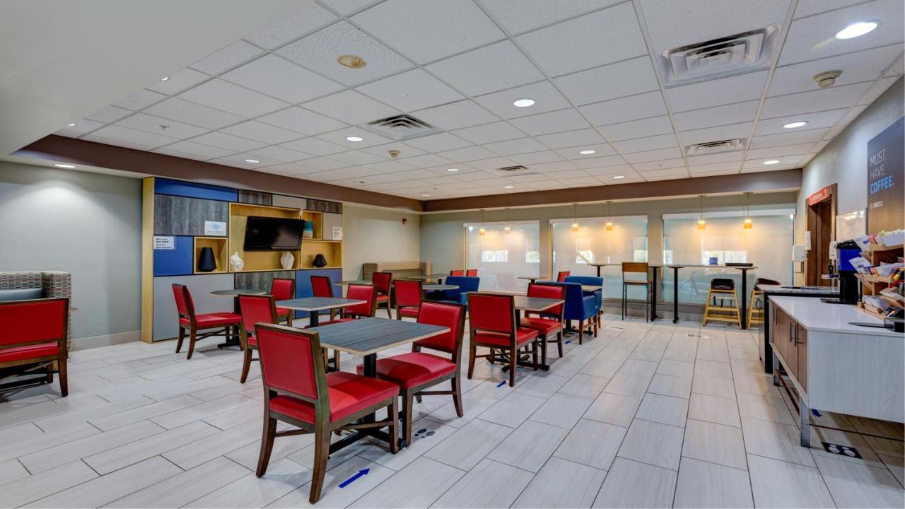Holiday Inn Express & Suites Ashtabula-Geneva By Ihg Austinburg Eksteriør bilde