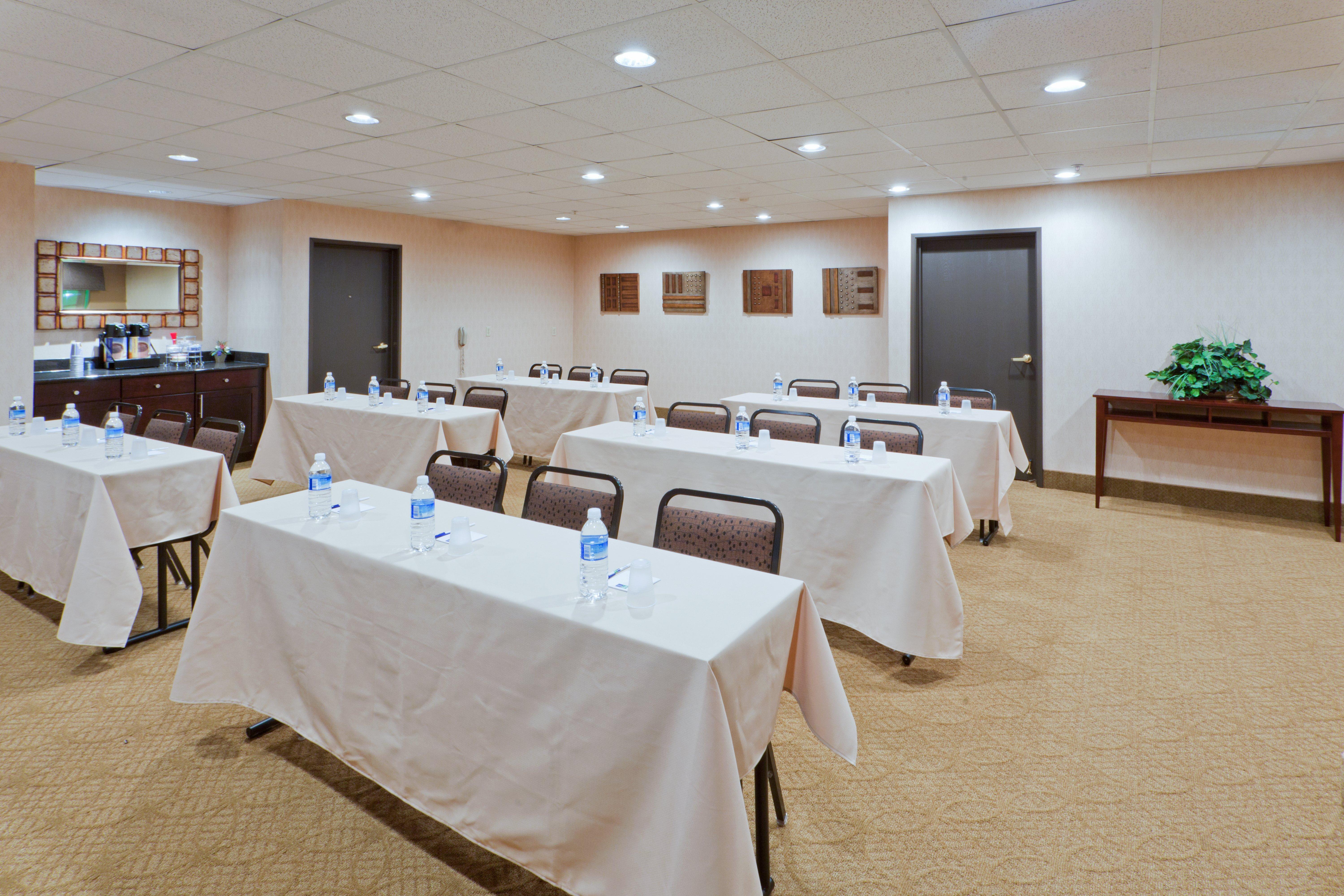 Holiday Inn Express & Suites Ashtabula-Geneva By Ihg Austinburg Eksteriør bilde